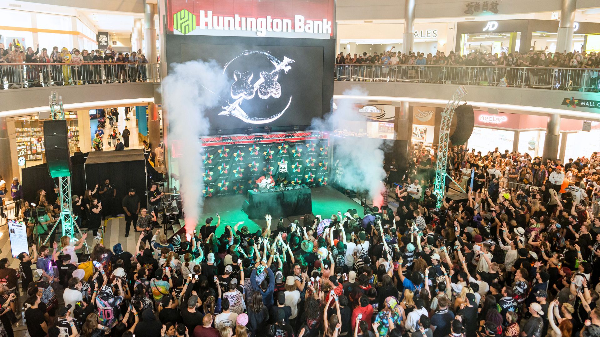 Chanel's 'Bleu de Chanel Discovery' Lands on Mall of America's Event Calendar