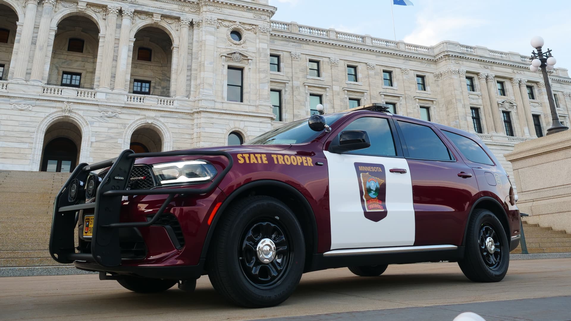 Wrong-way pickup blamed in 3-vehicle crash that closed northbound 35W at 82nd Street